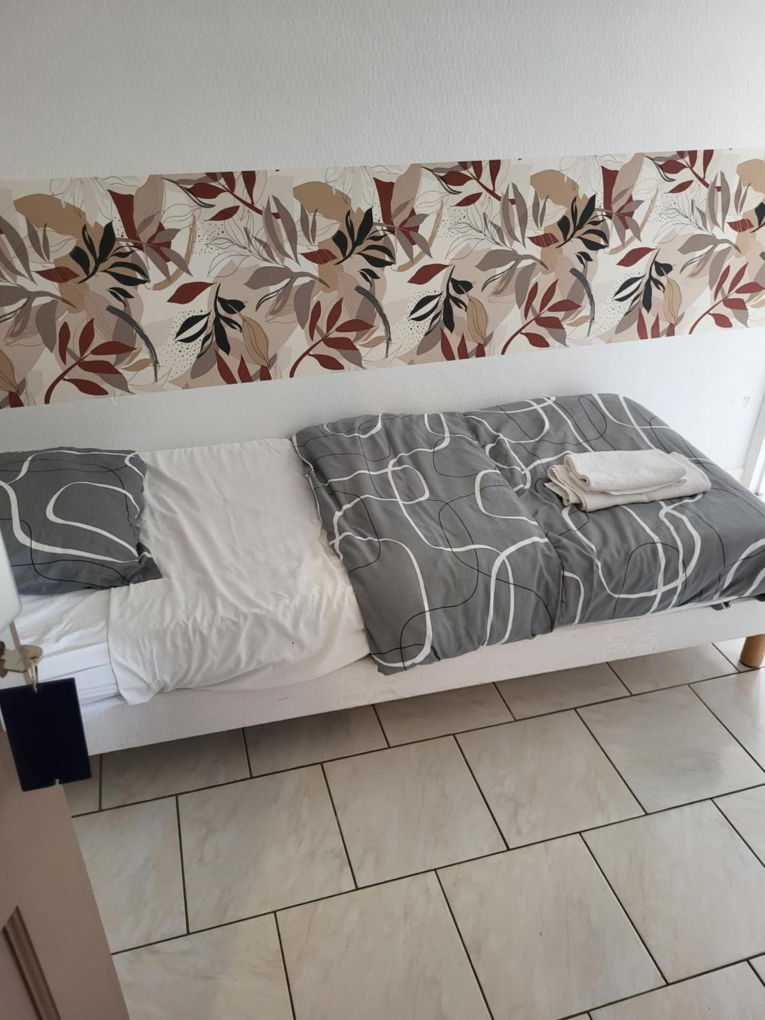 Akwaba Chez Ouli Hotel Levens Bagian luar foto